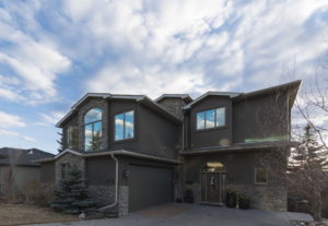 A Pittsburgh area duplex in dark color exterior paint